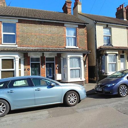 Comfortable Victorian 3 Bedroom Semi-Detached House With Fast Wi-Fi Sittingbourne Exterior foto